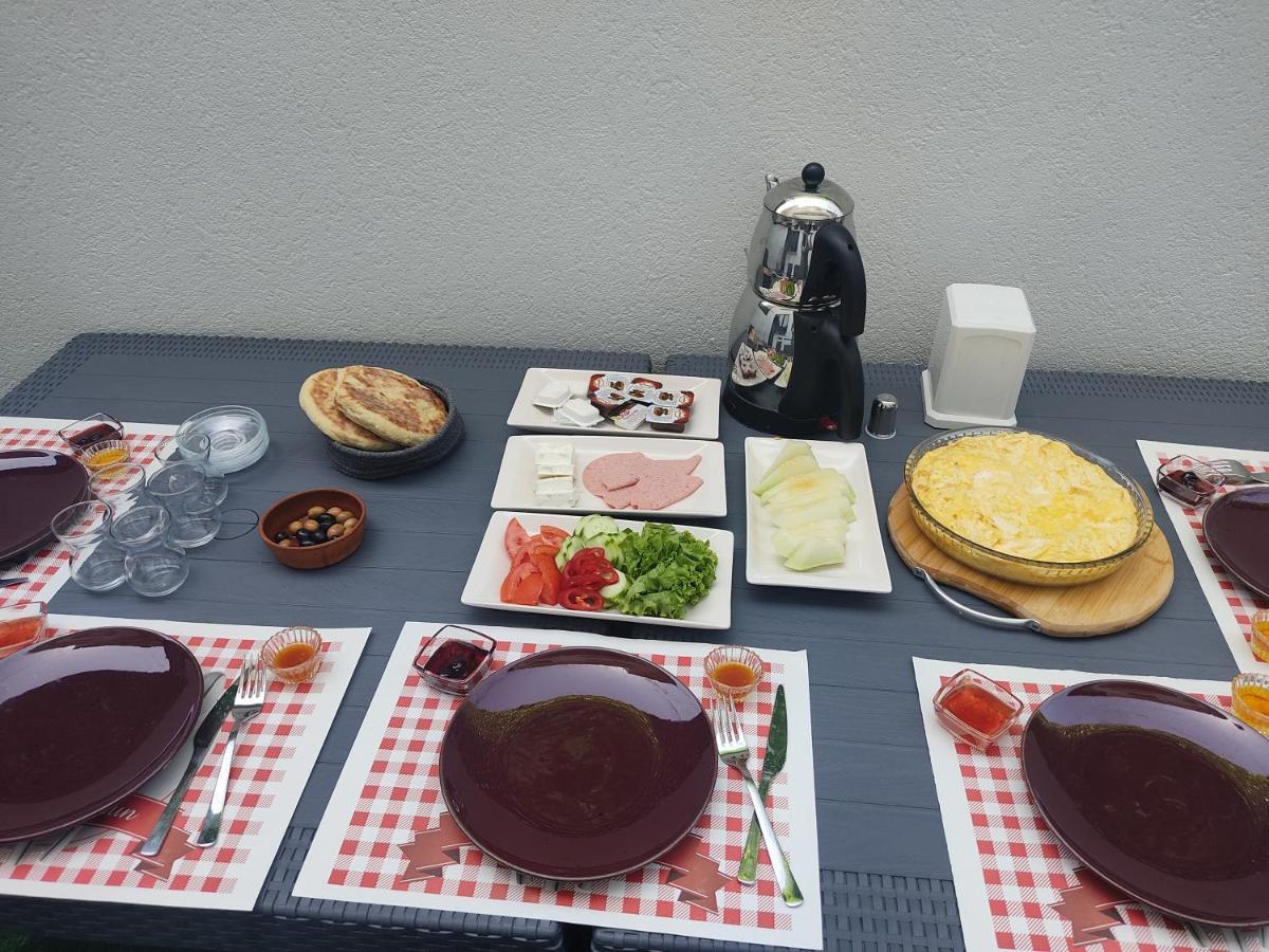 Istanbul Airport Family Suites Hotel Arnavutkoy Eksteriør bilde
